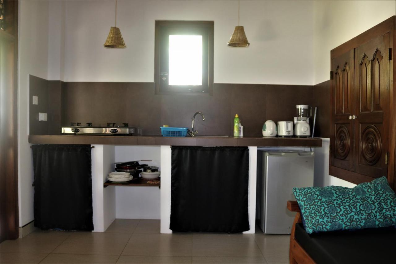 Lilly House Bed & Breakfast อูนาวาตูนา ภายนอก รูปภาพ